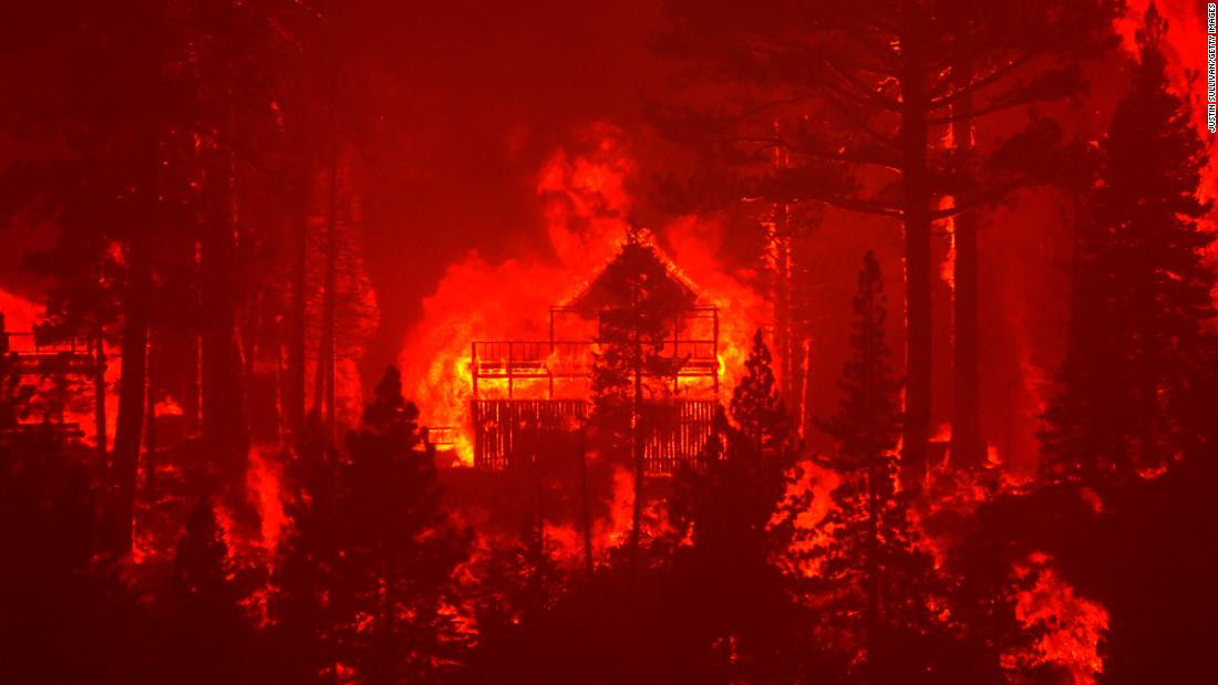 Lake Tahoe resort city faces critical hours as the Caldor Fire closes in, threatening 34,000 structures