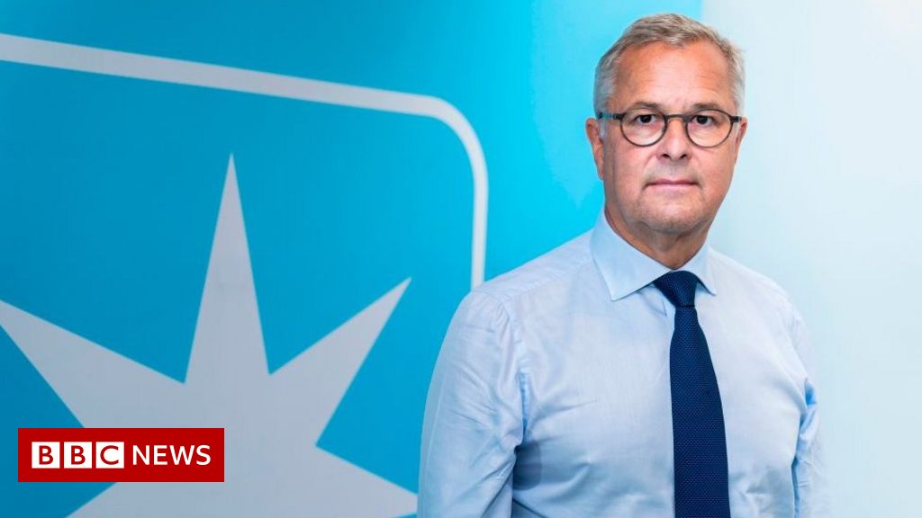 Maersk: Consumers can foot shipping's climate change bill
