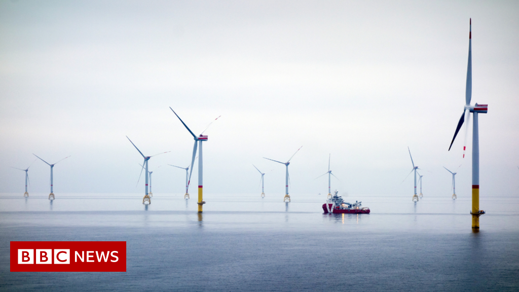 Majority of offshore workforce 'in low carbon energy roles by 2030'