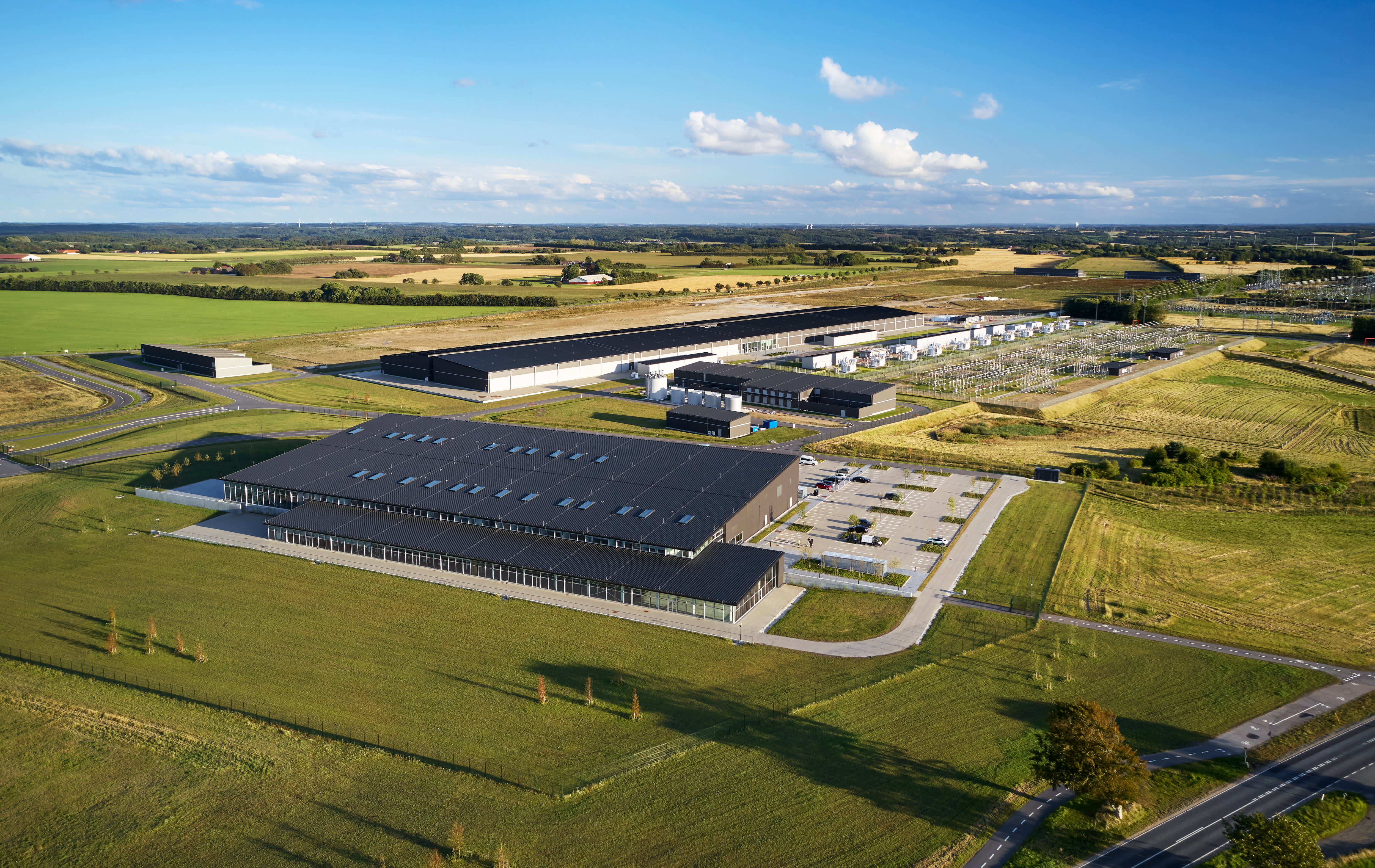 Apple invests in world's largest onshore wind turbines that will power a Danish data center