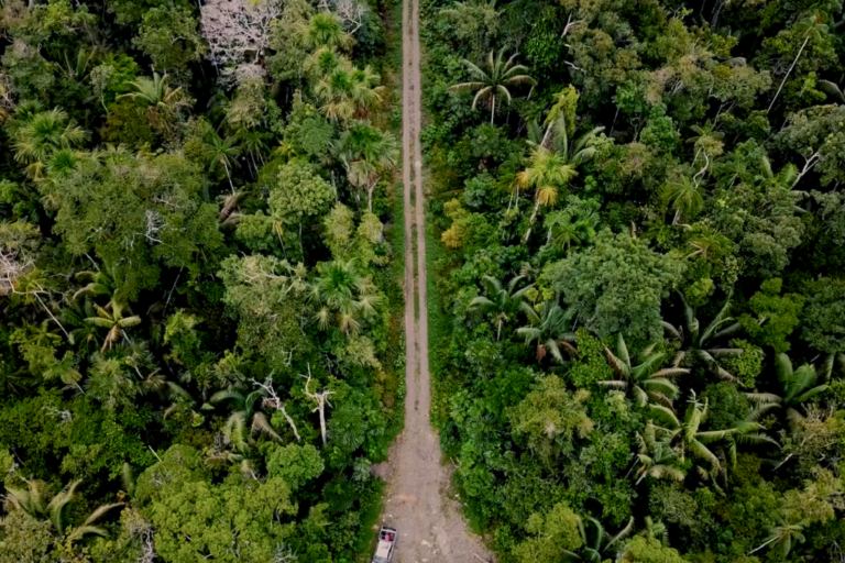 New road cutting into Manu Biosphere Reserve in Peruvian Amazon sparks debate, fears and a film