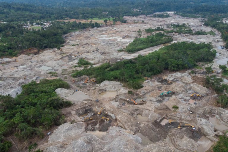 Gold rush in Ecuador’s Amazon region threatens 1,500 communities