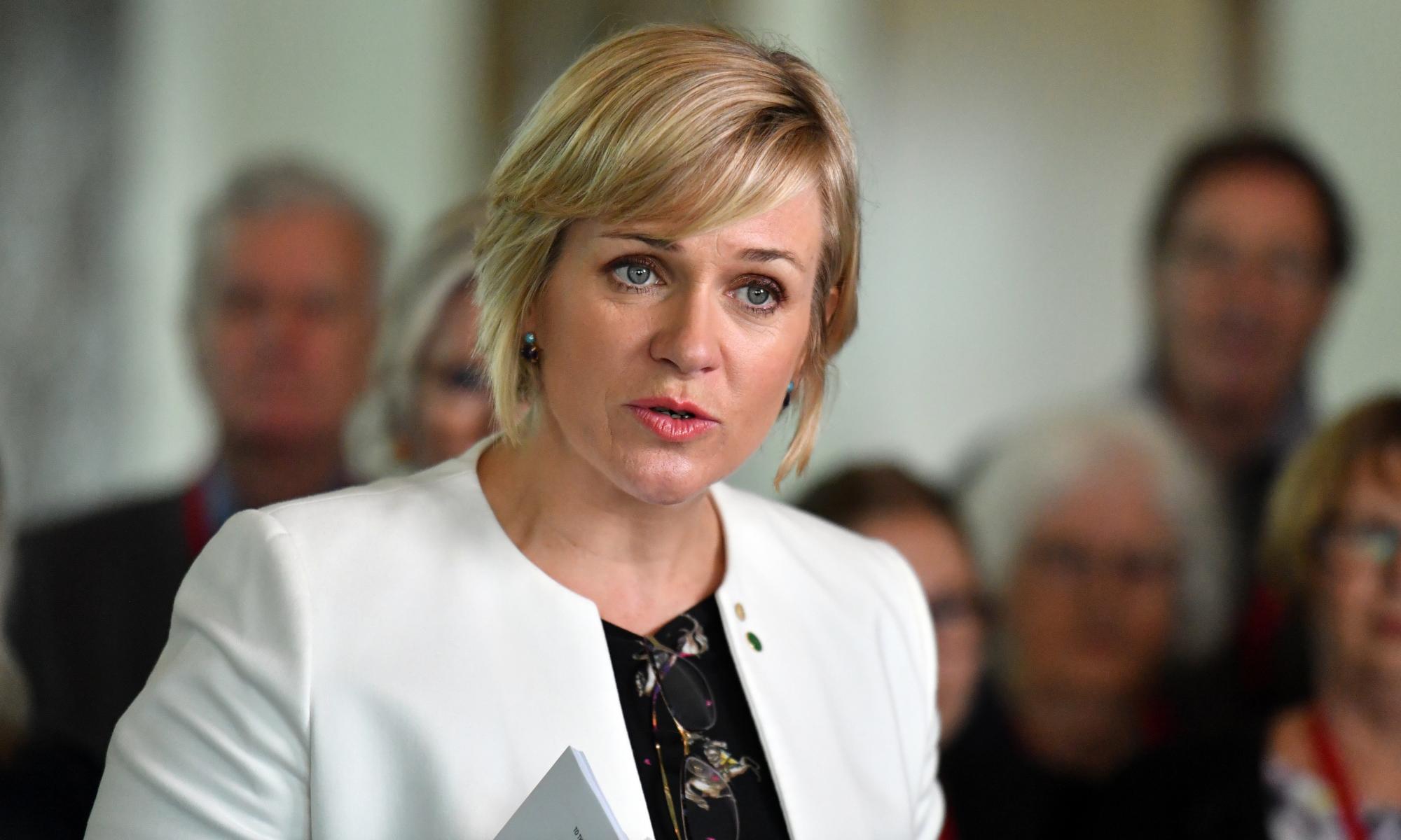 Zali Steggall to unveil climate change bill and push for a conscience vote for MPs
