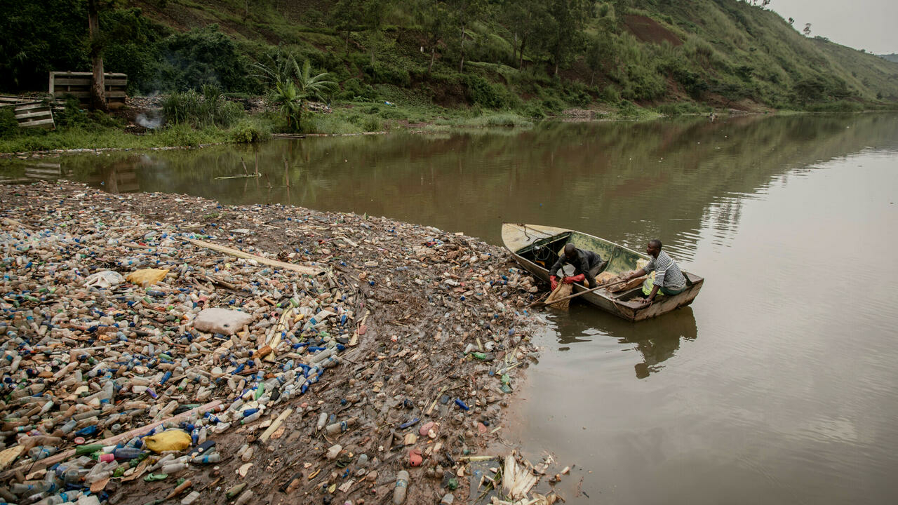 Plastic pollution cuts power in DR Congo