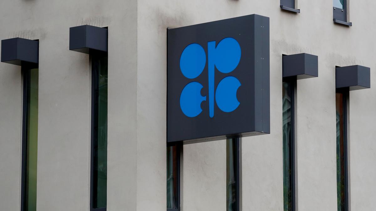 Azerbaijan likely to support deeper OPEC+ oil output cuts
