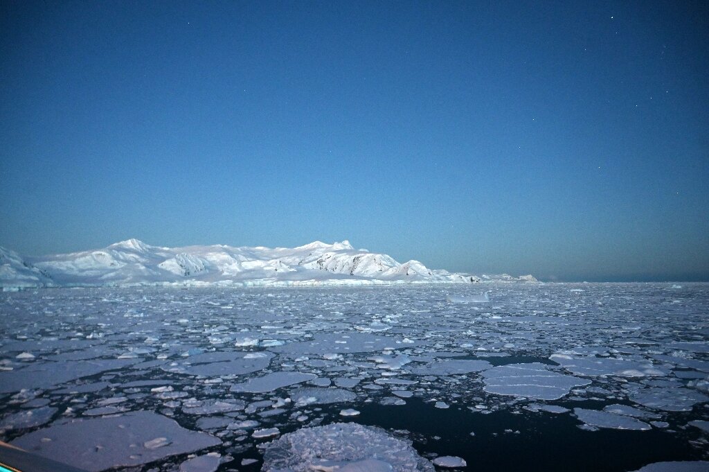 Antarctica registers record temperature of over 20 C