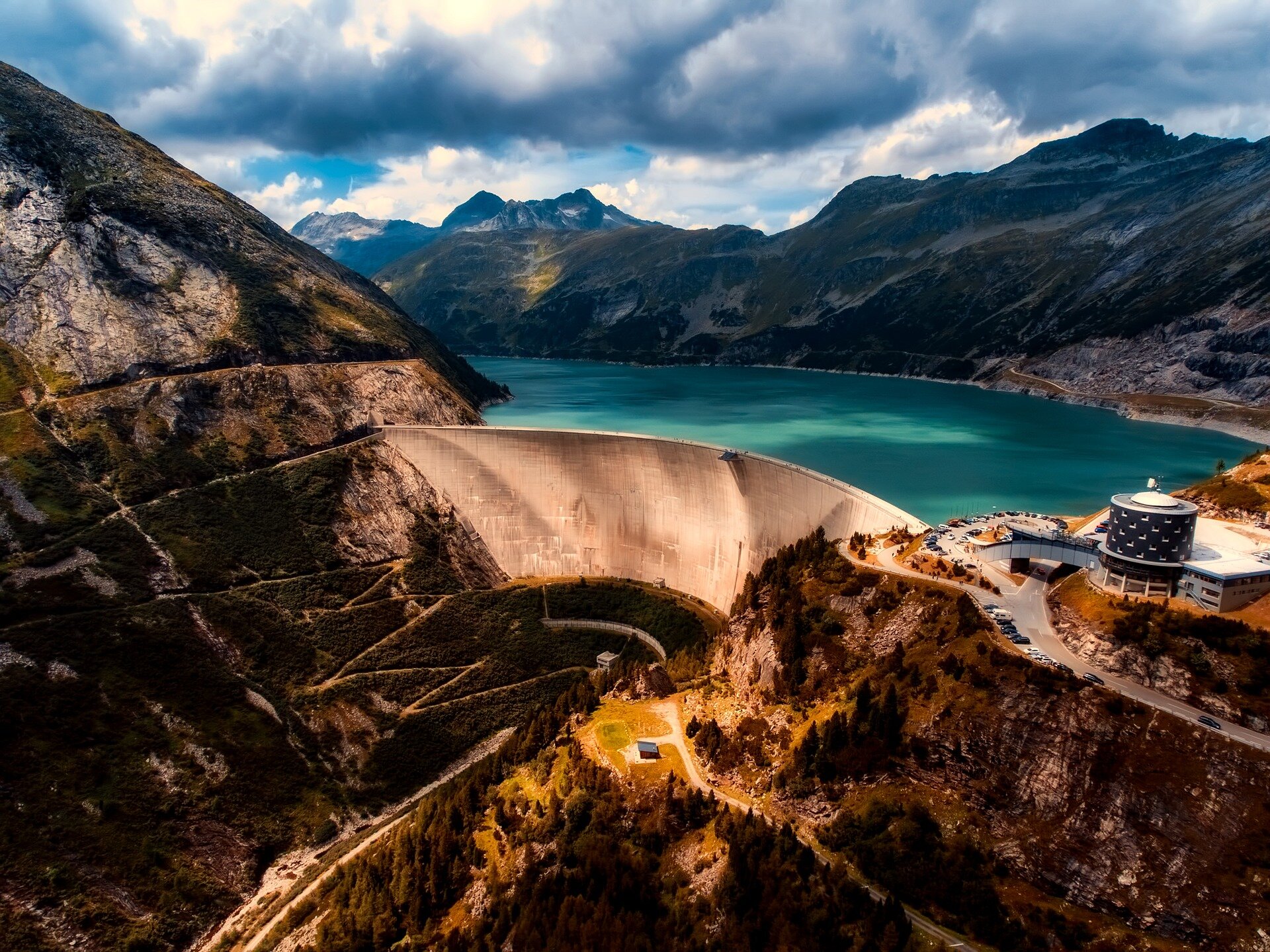 Planned hydropower dams threaten fish in the tropics