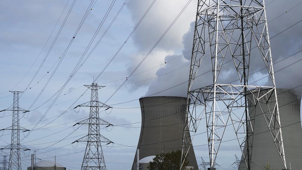 Led by France, 10 EU countries call on Brussels to label nuclear energy as green source