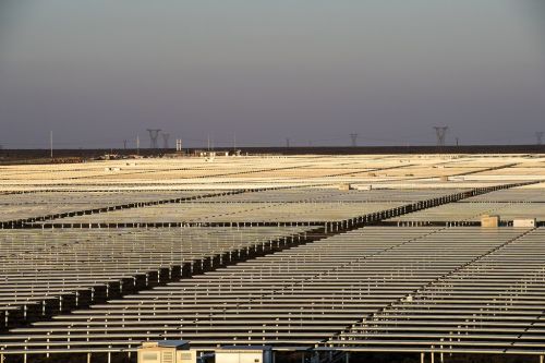 Study: Middle Eastern Countries Would Save Money by Ditching Fossil Fuels in Power Mix