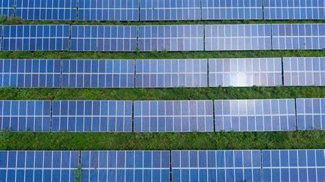 Ember：欧盟太阳能发电所占比例创新高 仍不及煤电