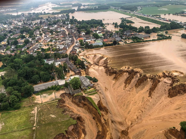 氣候變遷的後果…德國洪水「西歐最富區」已160死 災區現狀驚人 - ETtoday新聞雲
