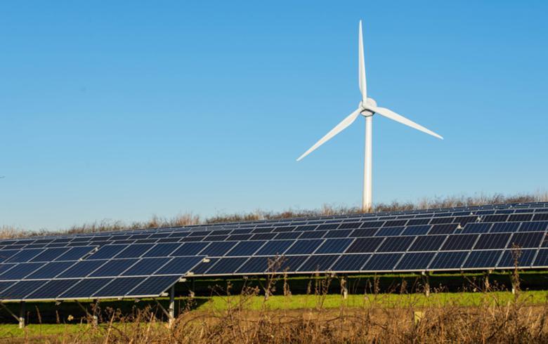 2020年全球可再生能源投资增长2%至3035亿美元