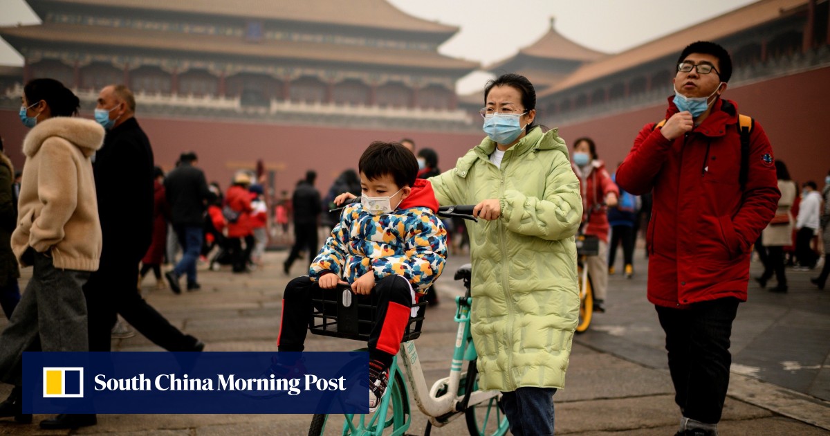 Lunar New Year fireworks blamed as heavy smog blankets Chinese capital