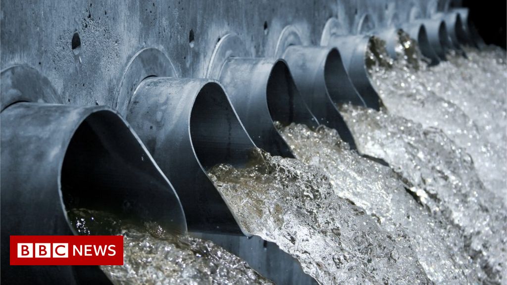 New legal duty promised over sewage as Lords forces issue