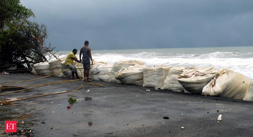 Coastal areas in Kerala will witness increasing sea surge in coming years: Experts
