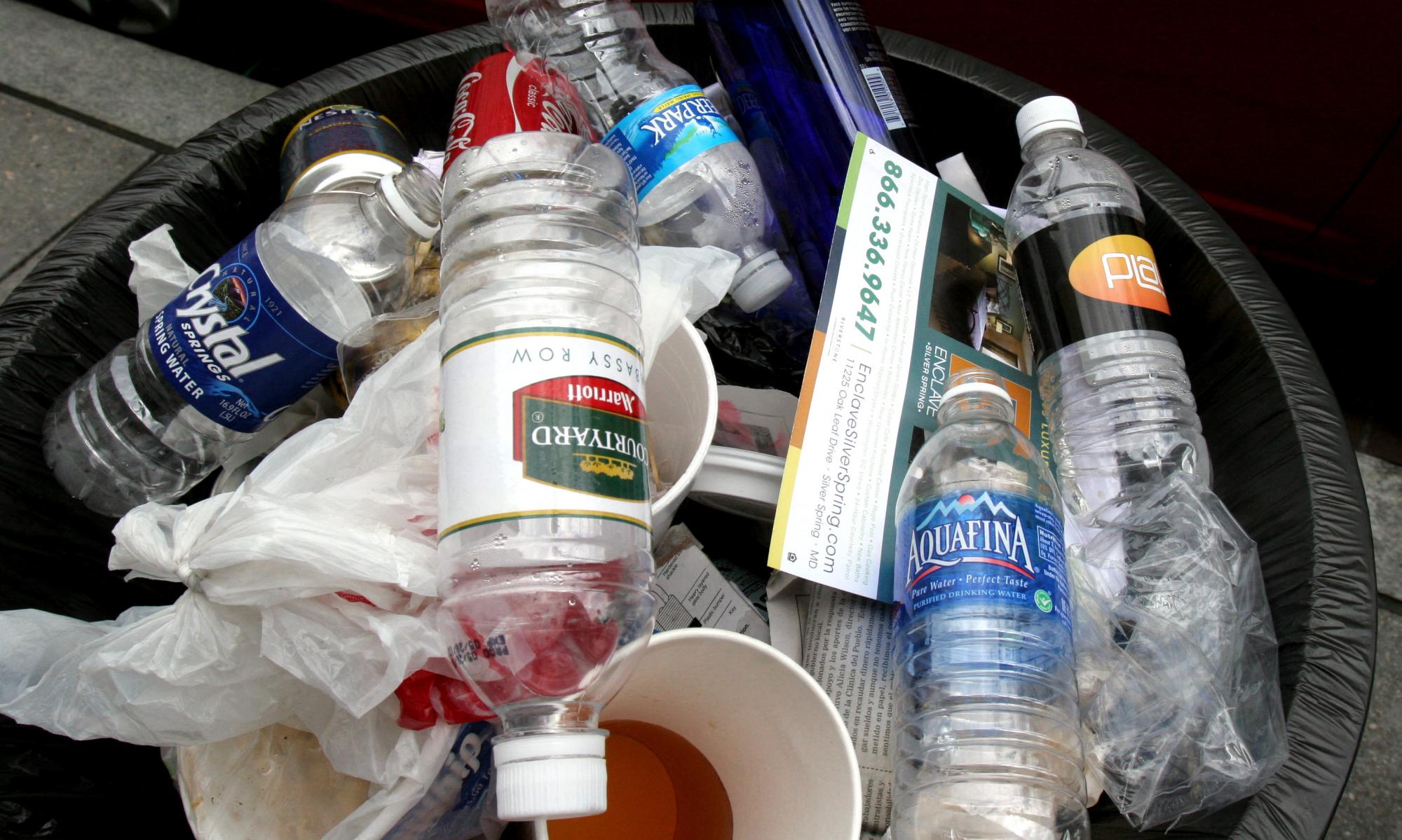 Only 5% of plastic waste generated by US last year was recycled, report says