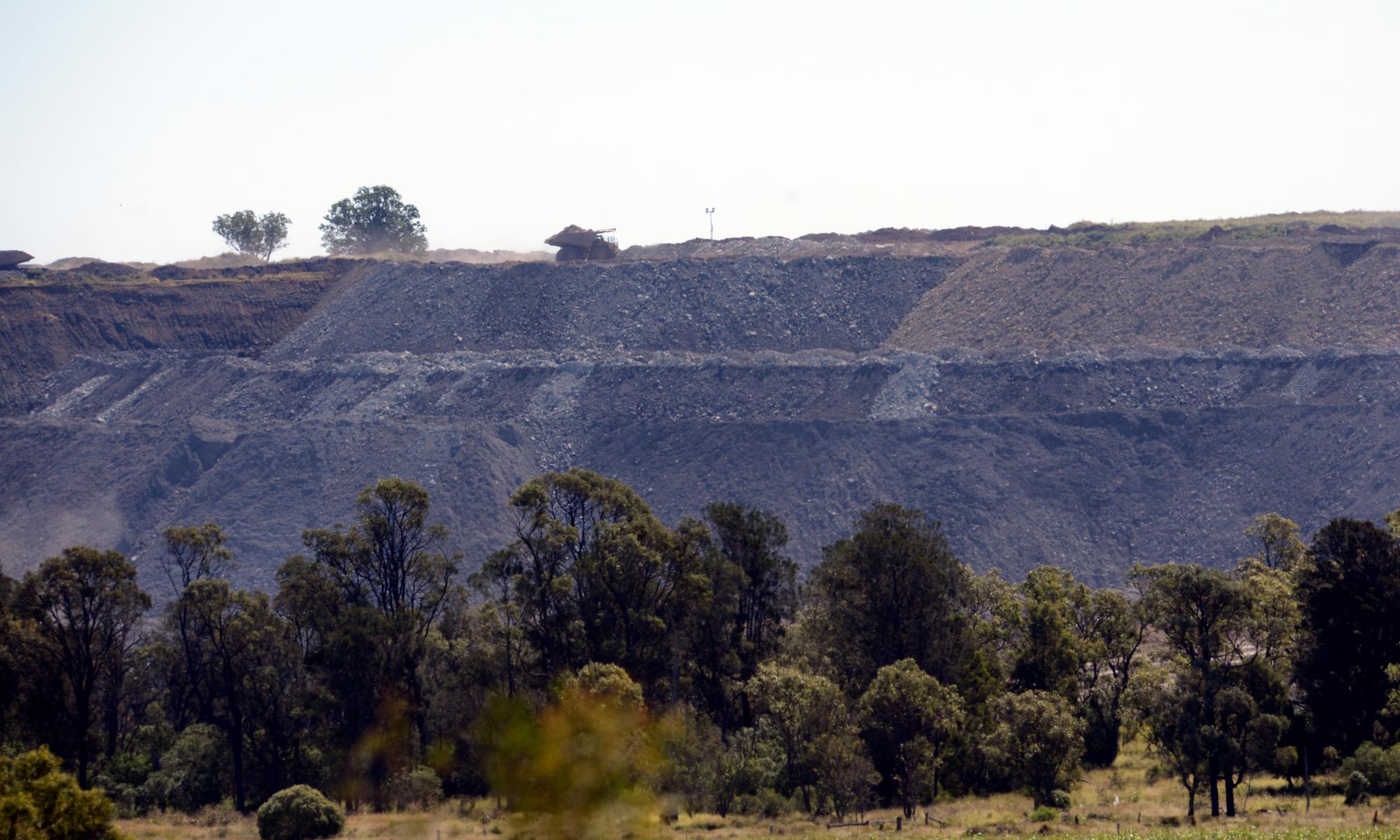 Queensland gives environmental approval to New Acland coalmine expansion 