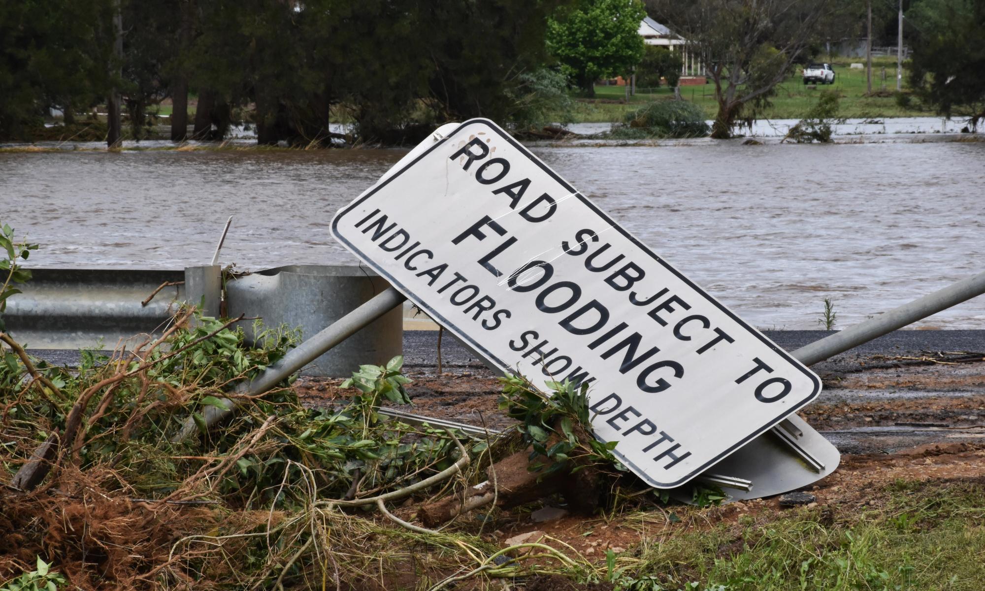 Why is so much of Australia flooding right now?