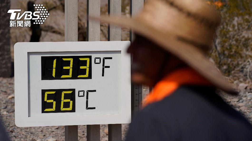 美西熱浪襲捲！加州死亡谷逼近56°C　氣溫超高受不了
