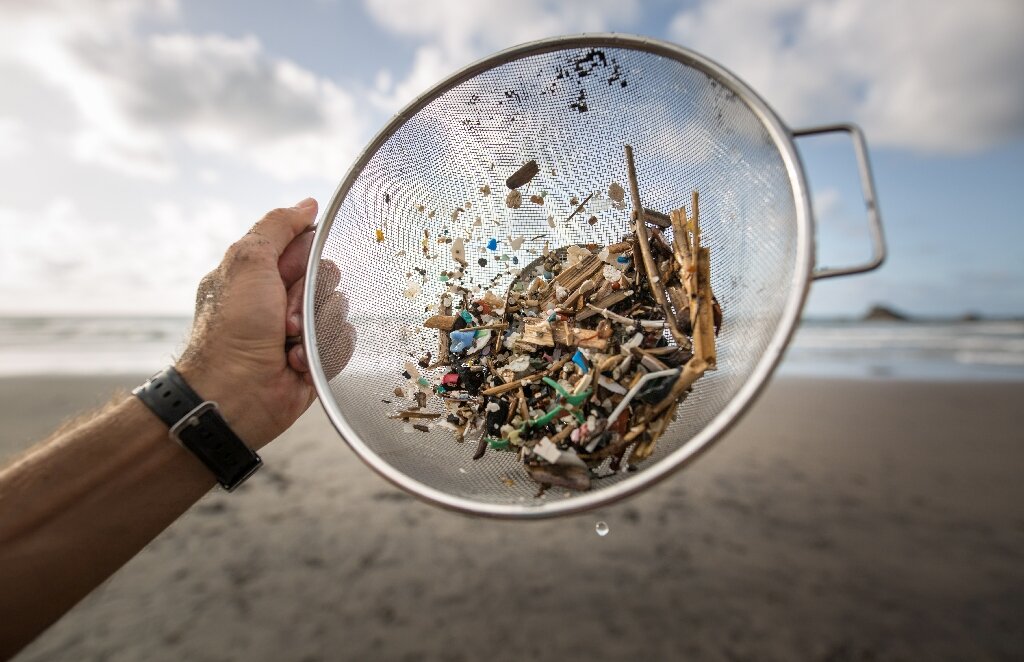 14 million tonnes of microplastics on sea floor: Australian study