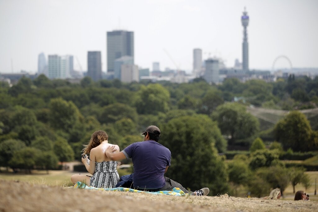 UK 'increasingly likely' to see +40C temperatures: study