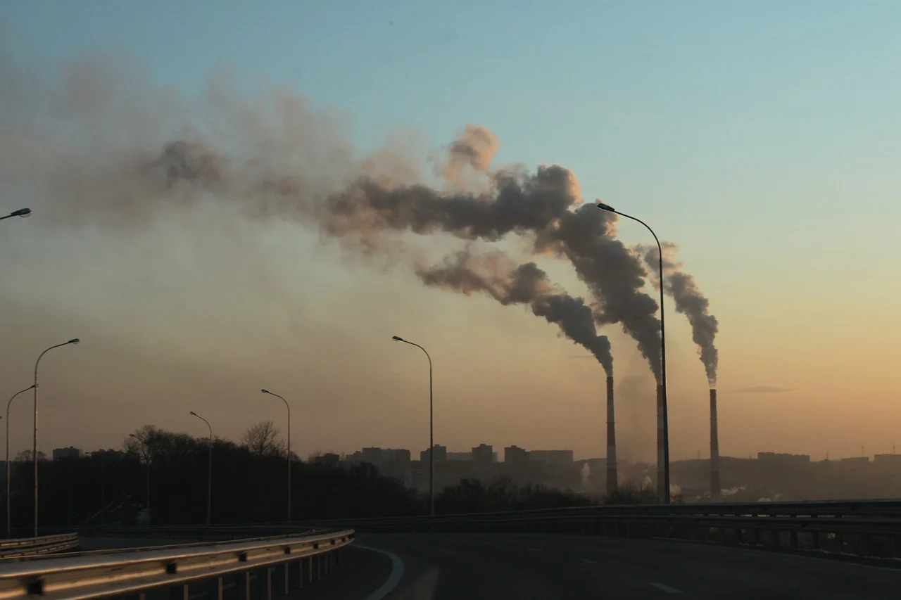 由于世界对煤炭的依赖 与能源有关的二氧化碳排放量创下历史新高