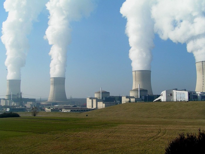 法国宣布清洁能源发展规划 未来至少新建6座核反应堆