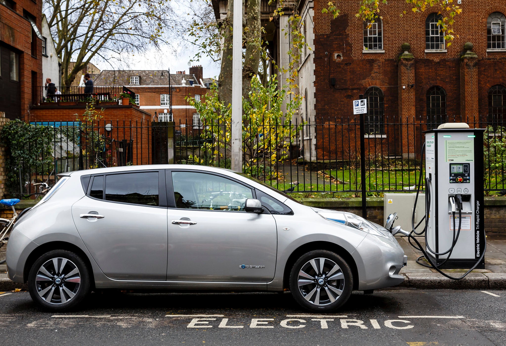 Electric cars are the future – when will the government start taking them seriously?