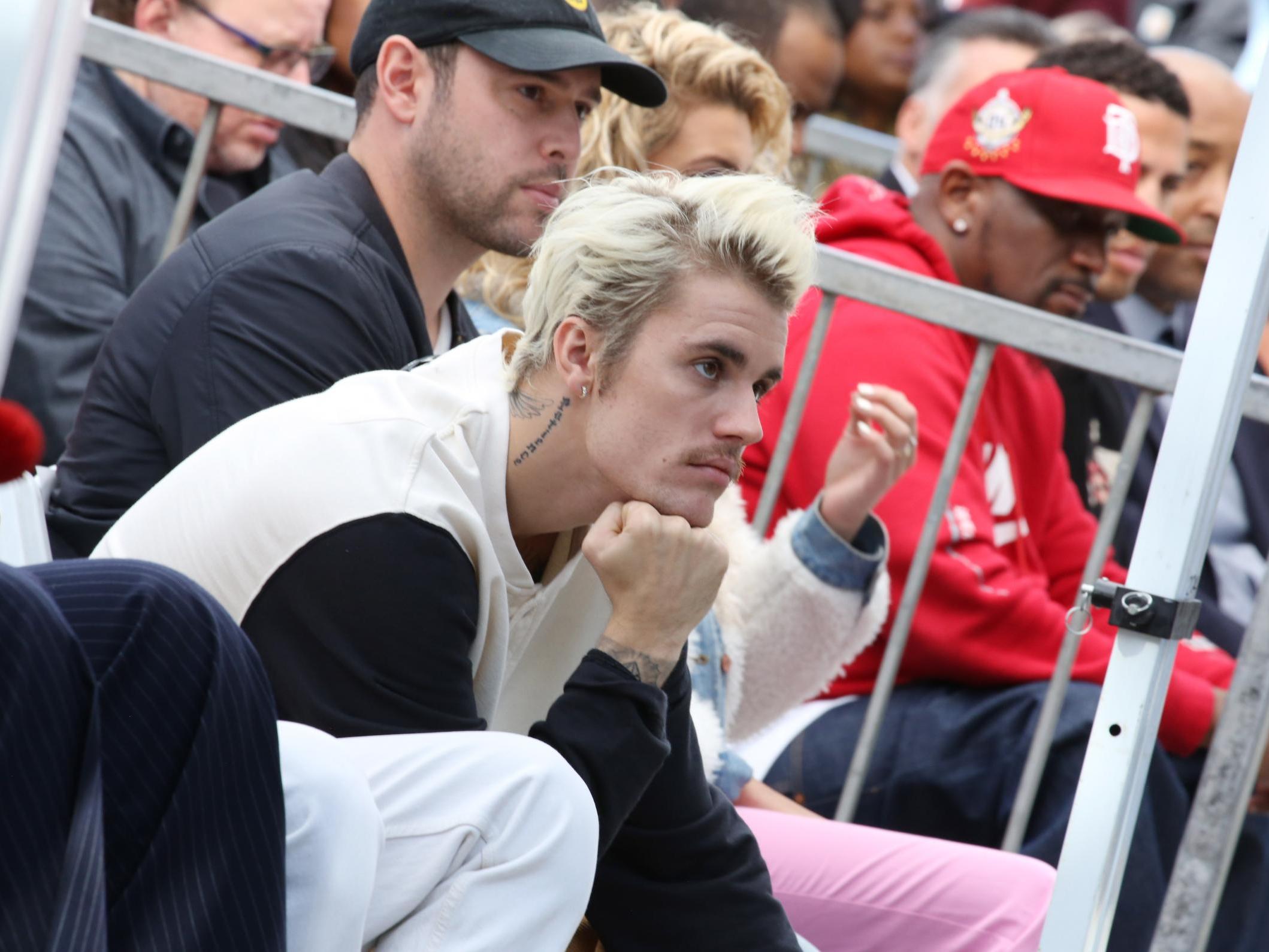 Justin Bieber gives emotional speech at album preview: 'I don't even think I should be alive'