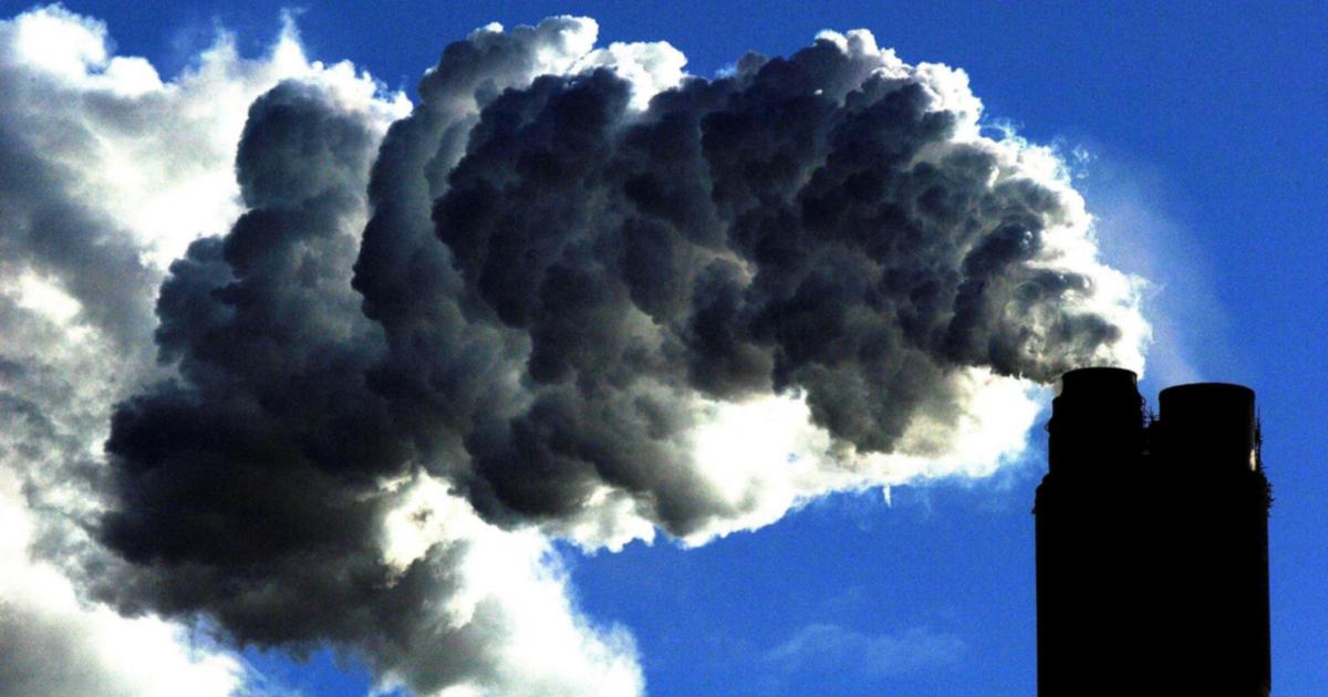 Government risks 'fatally undermining' climate support