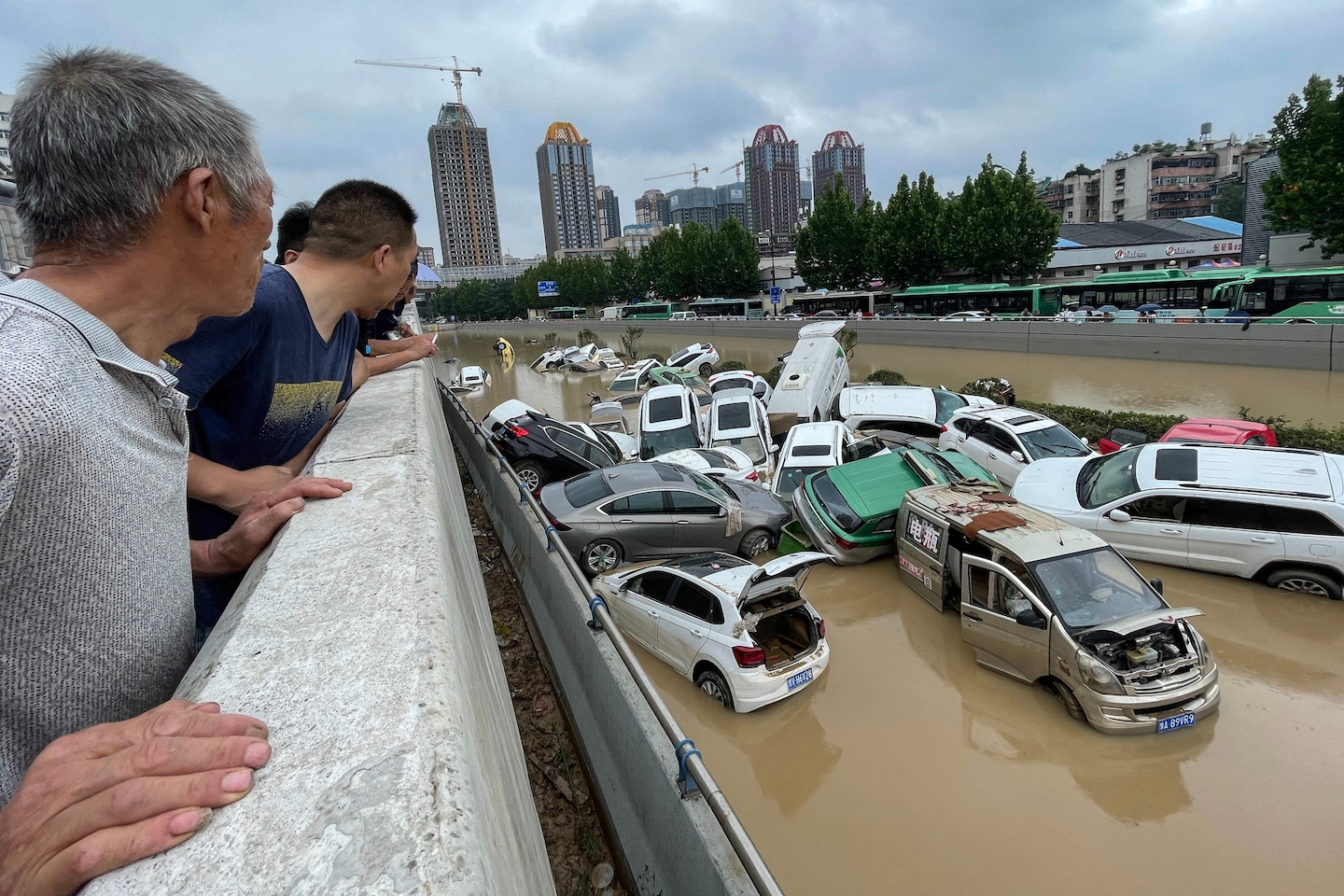 Eight inches in one hour: how a deadly downpour flooded Zhengzhou, China